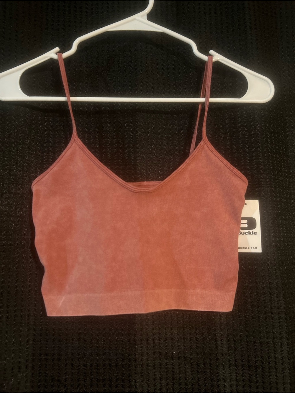 Buckle - BKE Essentials Rose Dust Spaghetti Strap Cropped Cami
